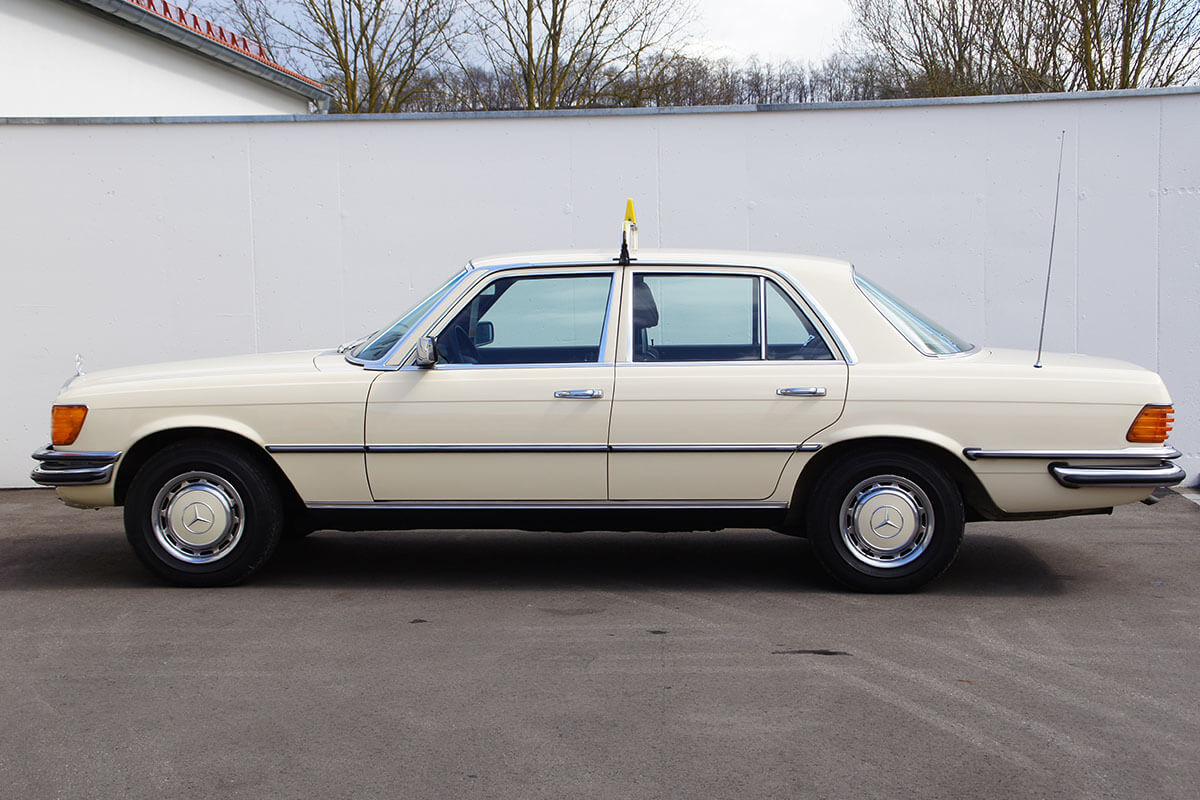 Mercedes Benz 280 SE 1978 | Automobile Lopp in Mühlhausen